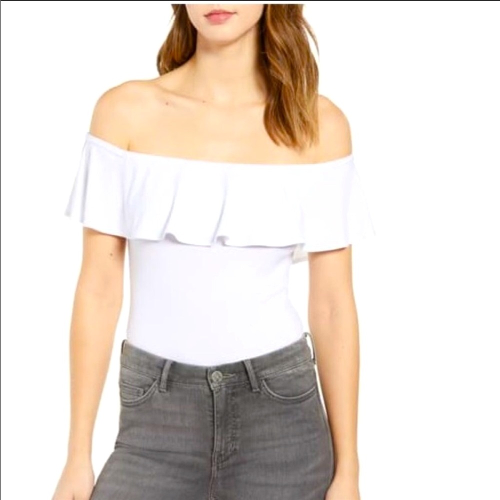 Leith white off-shoulder body suite size small
